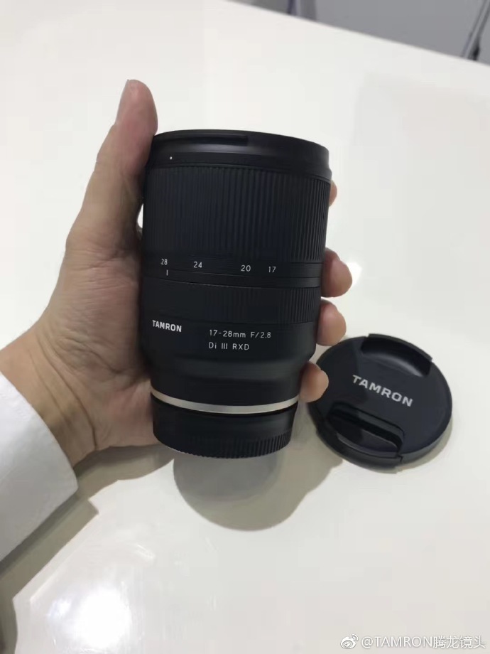 First Hands-on Images of Tamron FE 17-28mm f/2.8 Di III RXD Lens 